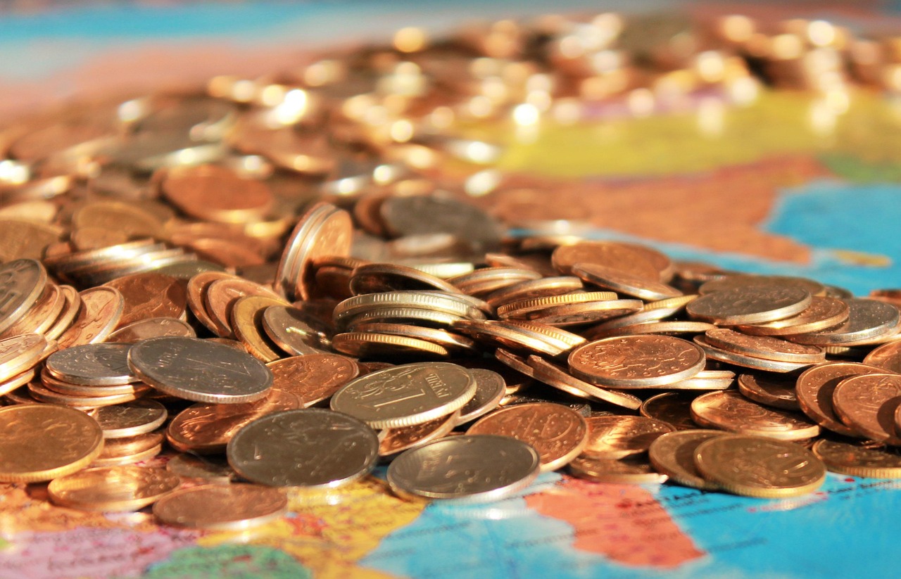 erfahren sie alles über die inflation: ursachen, auswirkungen und aktuelle trends. entdecken sie, wie sich die inflation auf ihre finanzen auswirkt und welche maßnahmen zur inflationsbekämpfung ergriffen werden können.