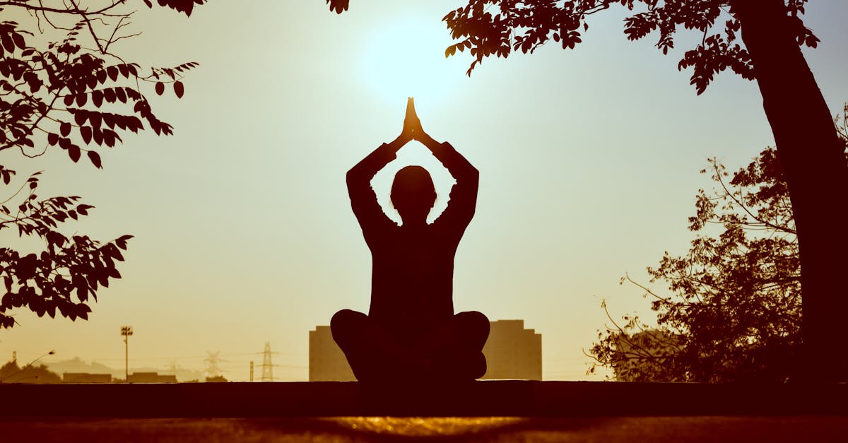 entdecken sie die praxis der achtsamkeit (mindfulness) und lernen sie, im moment zu leben. erfahren sie, wie sie stress reduzieren, ihre konzentration verbessern und ihr emotionales wohlbefinden steigern können.