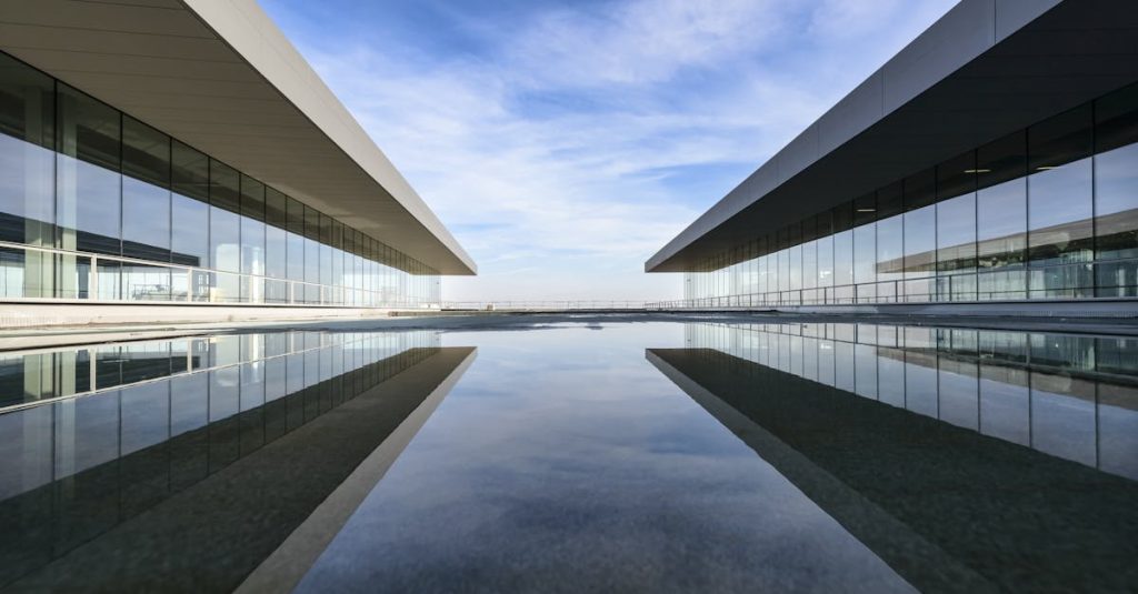 entdecken sie die faszinierende welt der architektur: innovationen, trends und inspirierende projekte aus aller welt. alles rund um moderne und klassische baukunst, design und nachhaltige lösungen.