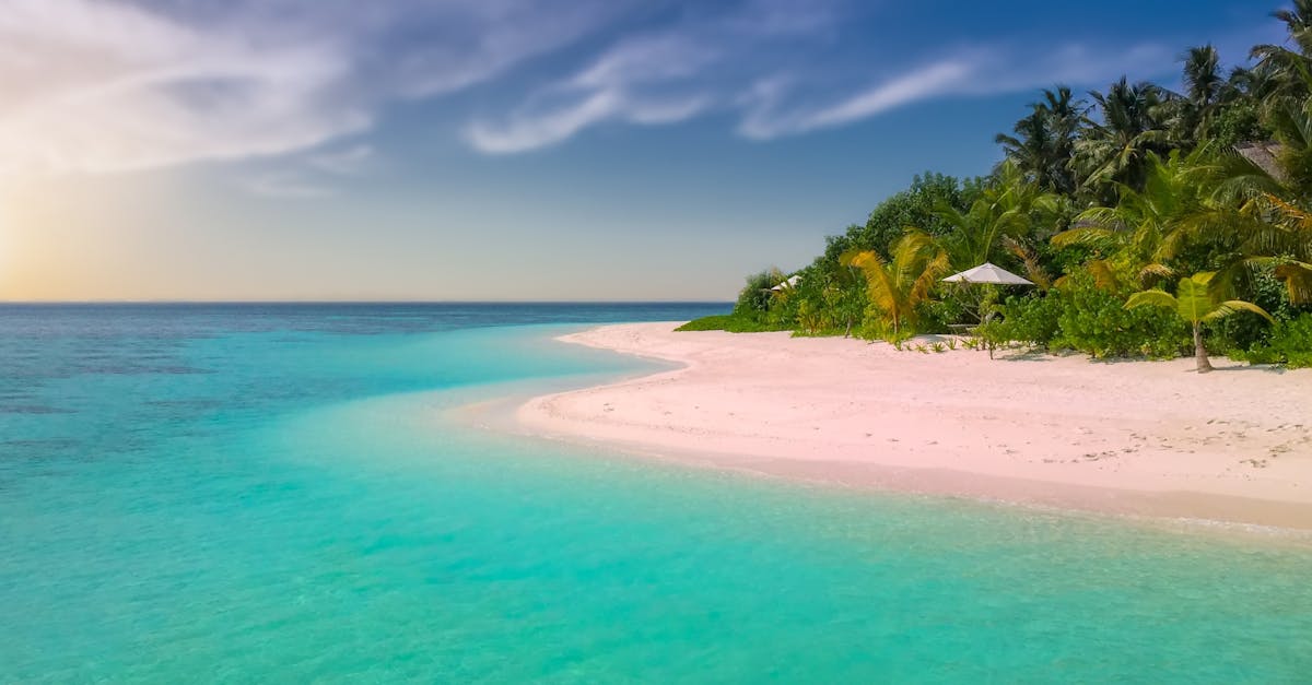 entdecken sie die schönsten strände: tipps, aktivitäten und reiseziele für ihren perfekten strandurlaub. erleben sie sonne, meer und entspannung an den besten küsten weltweit.